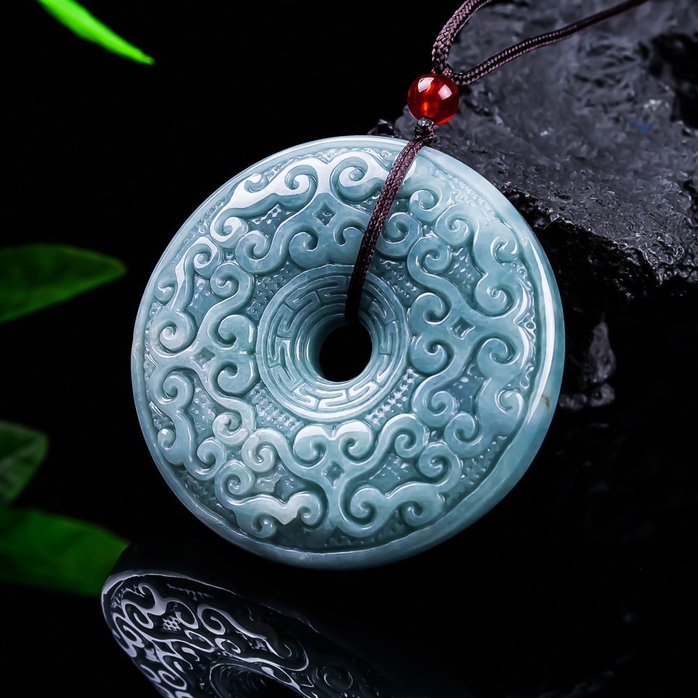 Jewelry & Watches Company - Naturalny birmański jadeitowy wisiorek w kształcie