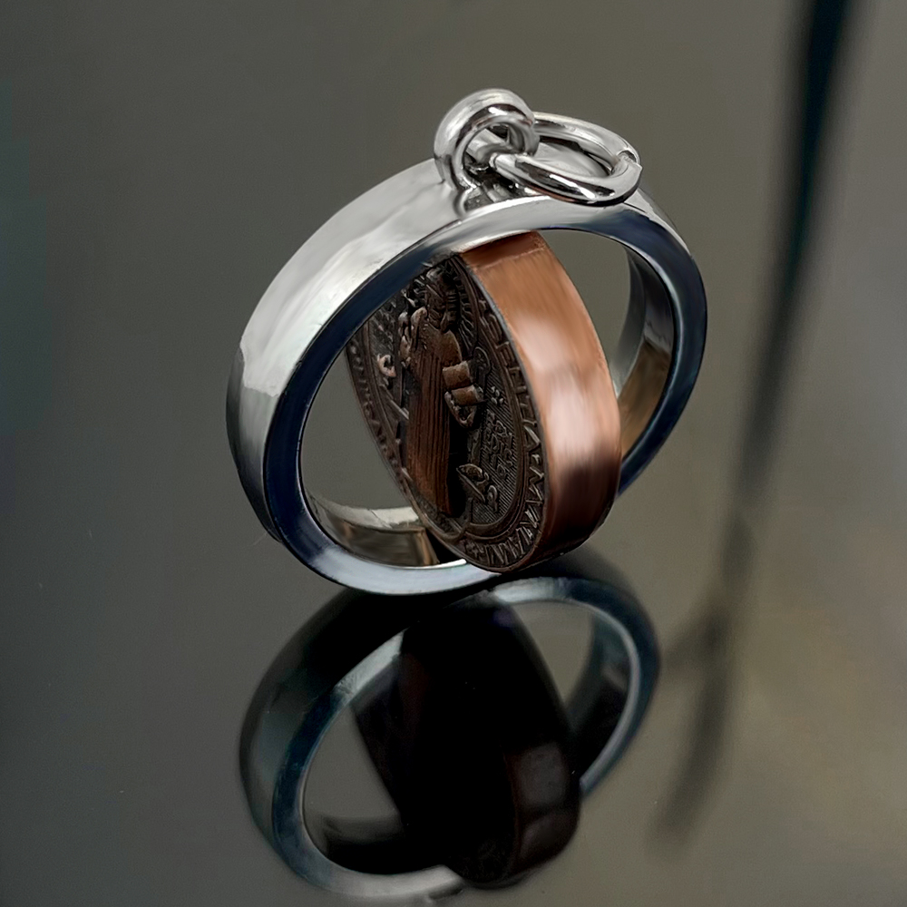 Nowy Medalik Świętego Benedykt – Jewelry & Watches Company recenzja i cena