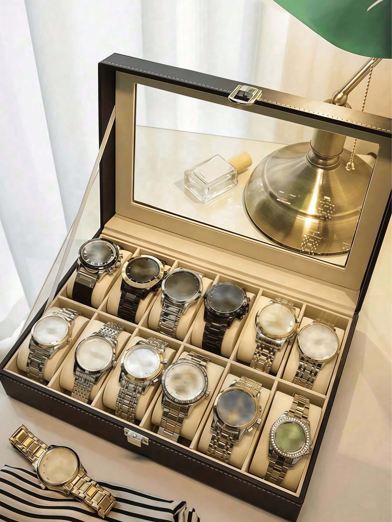 Skórzane pudełko na zegarki z  – Jewelry Box Organizer Watches recenzja i cena