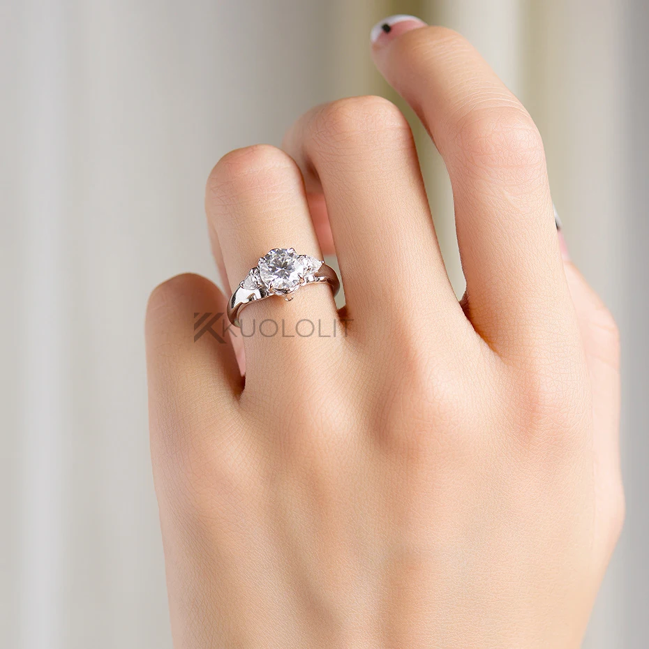 Pierścionek z moissanitem o śr – Sterling Silver Ring recenzja i cena